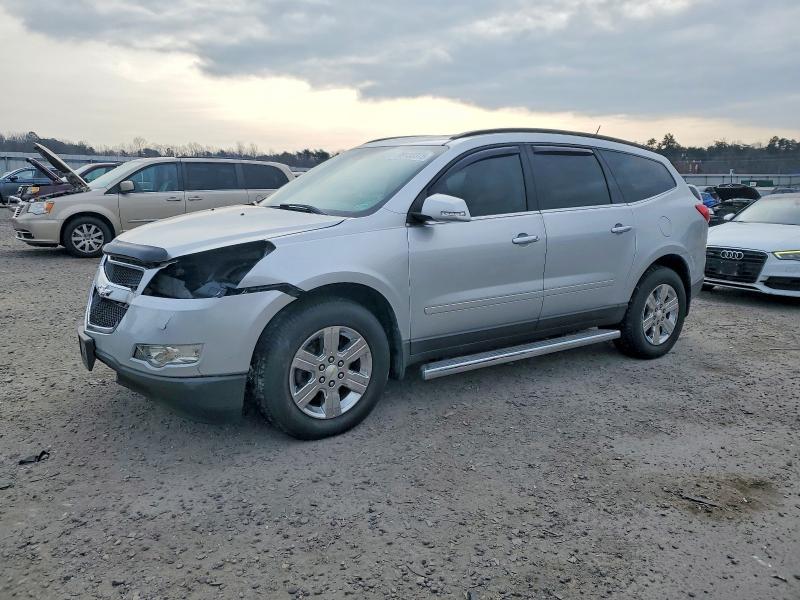 CHEVROLET TRAVERSE L 2012 with VIN 1GNKVJED3CJ421504 - Photo from auction
