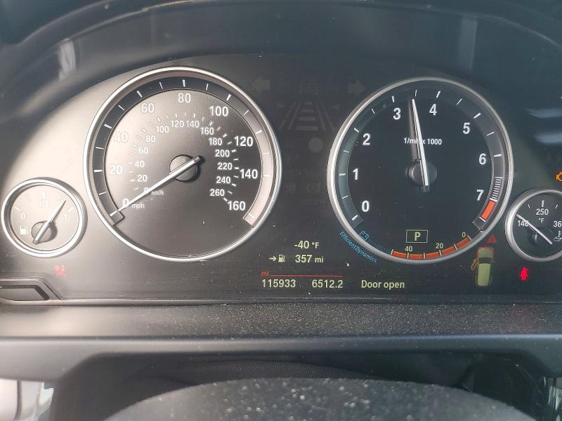 Photo 9 from auction – 2017 BMW X5 SDRIVE3 with VIN 5UXKR2C3XH0X04863