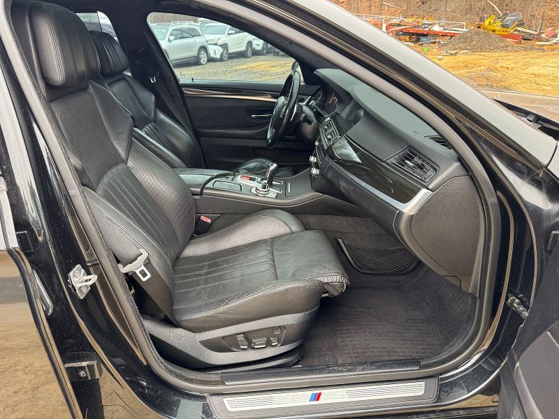 Photo 5 from auction – 2013 BMW M5 with VIN WBSFV9C53DD095684