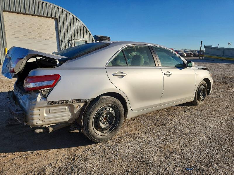 Photo 3 from auction – 2011 TOYOTA CAMRY BASE with VIN 4T1BF3EKXBU663022