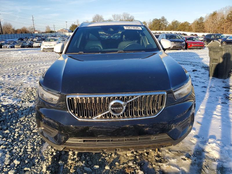 Photo 5 from auction – 2019 VOLVO XC40 T5 MO with VIN YV4162XZ4K2015155