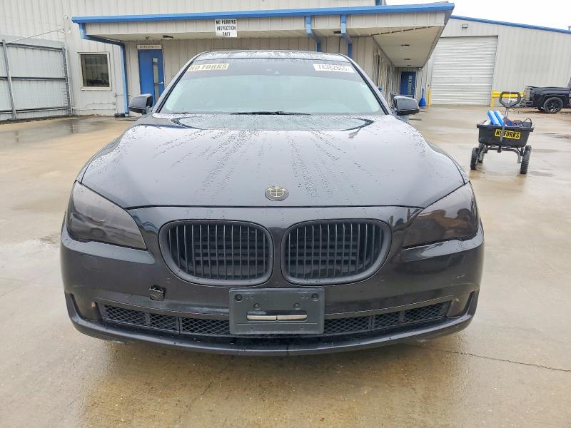 Photo 5 from auction – 2009 BMW 750 with VIN WBAKB83509CY58554
