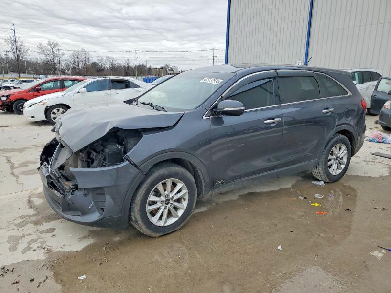 KIA SORENTO L 2019 with VIN 5XYPGDA31KG462445 - Photo from auction