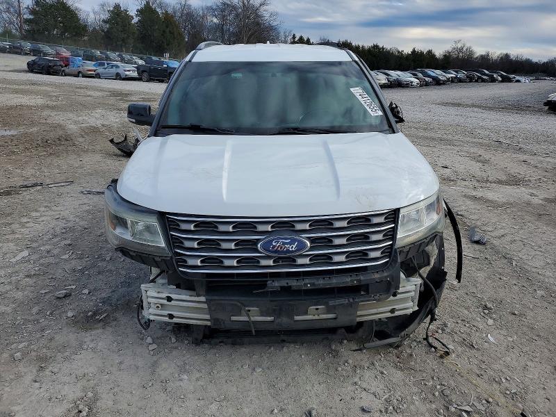 Photo 5 from auction – 2017 FORD EXPLORER with VIN 1FM5K7D82HGA44962