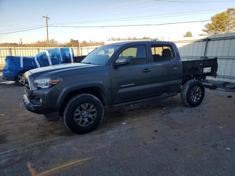 TOYOTA TACOMA DOU 2017 with VIN 3TMAZ5CN6HM043426 - Photo from auction