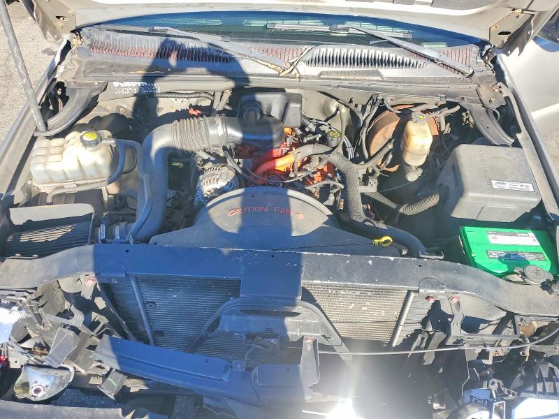 Photo 11 from auction – 2001 CHEVROLET SILVERADO with VIN 2GCEC19W311384680