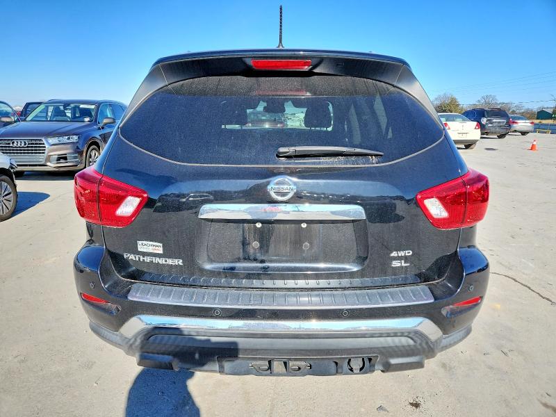 Photo 6 from auction – 2017 NISSAN PATHFINDER with VIN 5N1DR2MM5HC604942