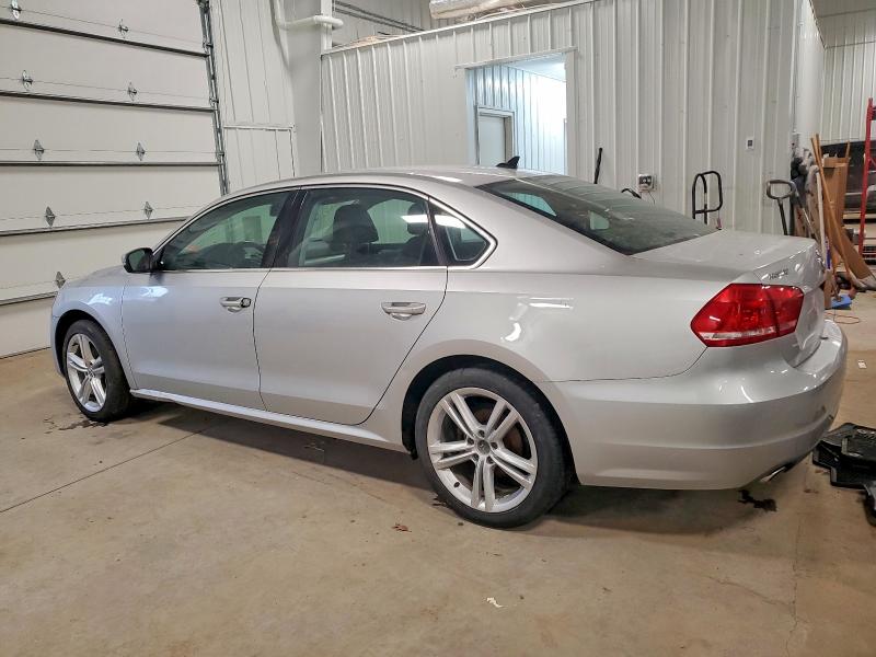 Photo 2 from auction – 2014 VOLKSWAGEN PASSAT SE with VIN 1VWBN7A31EC064336