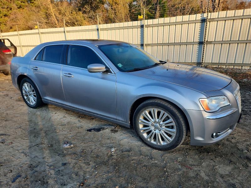 Photo 4 from auction – 2014 CHRYSLER 300 with VIN 2C3CCARG6EH120743