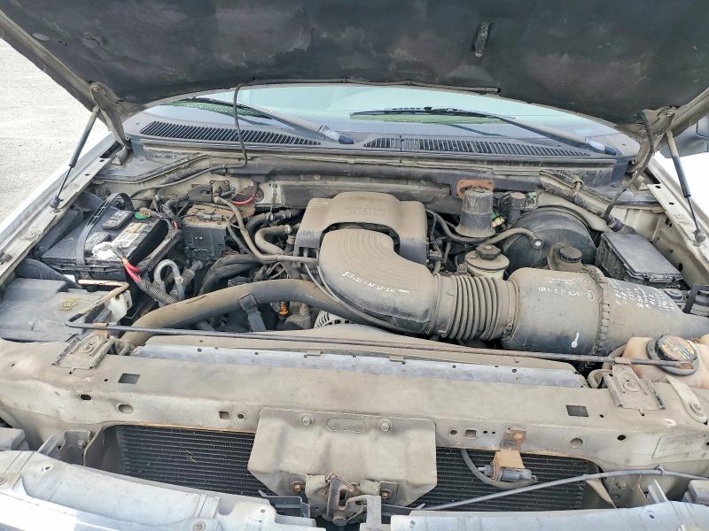 Photo 12 from auction – 2001 FORD EXPEDITION with VIN 1FMRU15W81LA06350