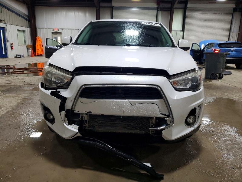 Photo 5 from auction – 2015 MITSUBISHI OUTLANDER with VIN 4A4AR3AU5FE050944