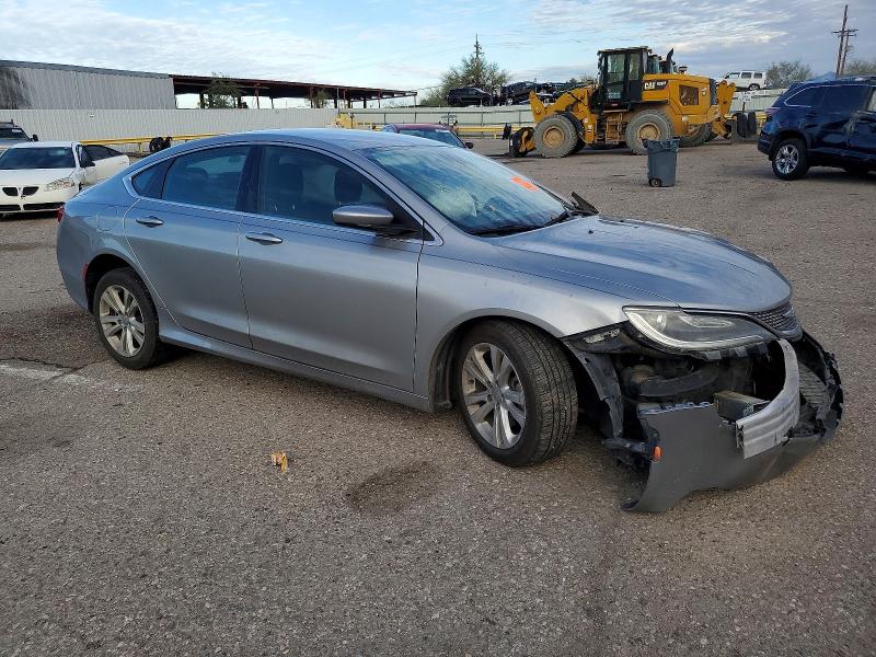 Photo 4 from auction – 2015 CHRYSLER 200 LIMITE with VIN 1C3CCCAB1FN683901