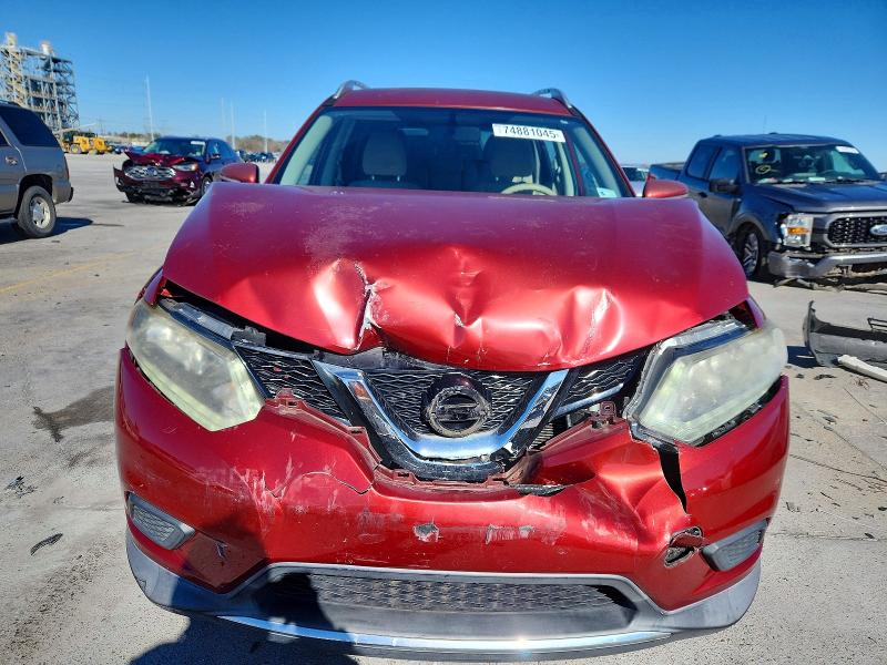 Photo 5 from auction – 2015 NISSAN ROGUE S with VIN KNMAT2MT8FP512200