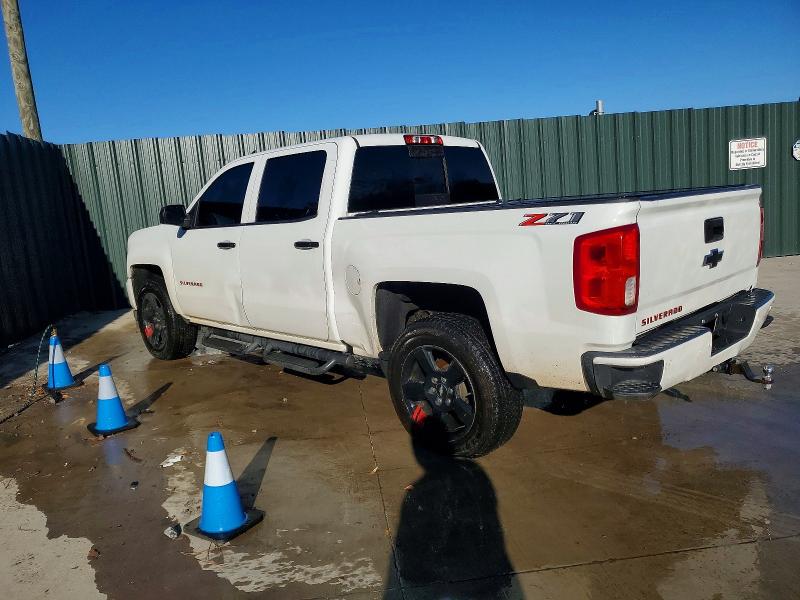 Photo 2 from auction – 2018 CHEVROLET SILVERADO with VIN 3GCUKSEC7JG523345