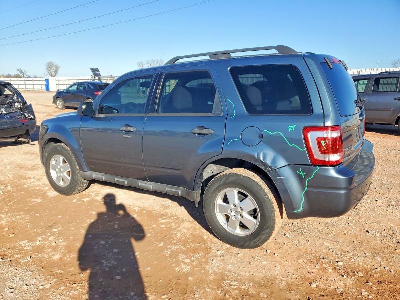 Photo 2 from auction – 2012 FORD ESCAPE XLT with VIN 1FMCU0D78CKC18247