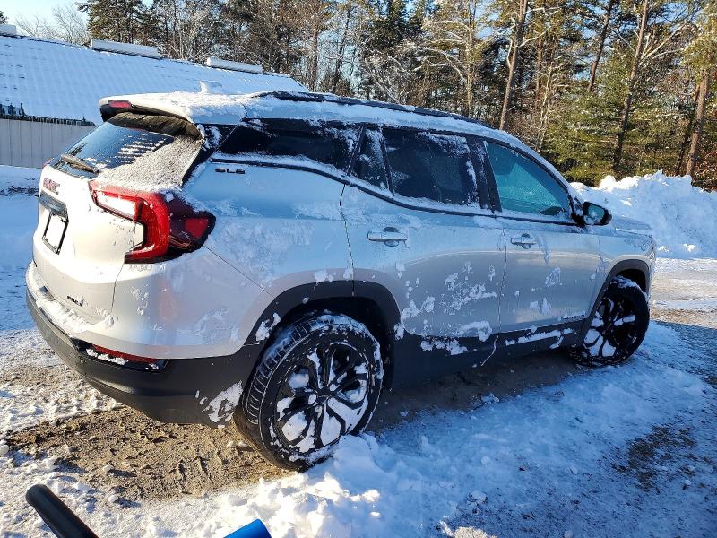 Photo 3 from auction – 2022 GMC TERRAIN SL with VIN 3GKALTEV2NL268516