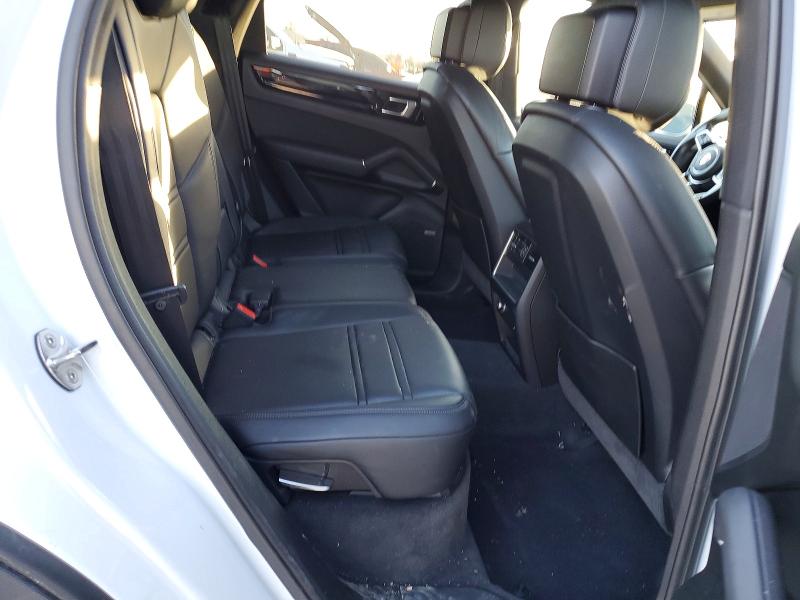 Photo 11 from auction – 2021 PORSCHE CAYENNE with VIN WP1AA2AY2MDA05294