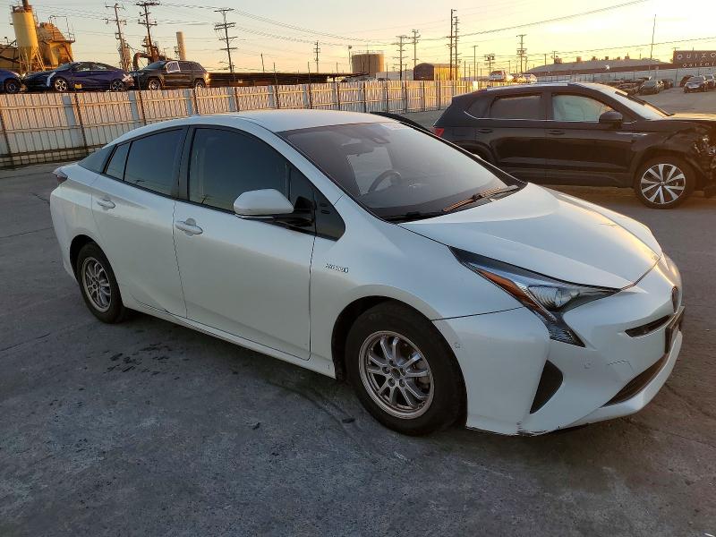 Photo 4 from auction – 2018 TOYOTA PRIUS with VIN JTDKBRFU9J3586117
