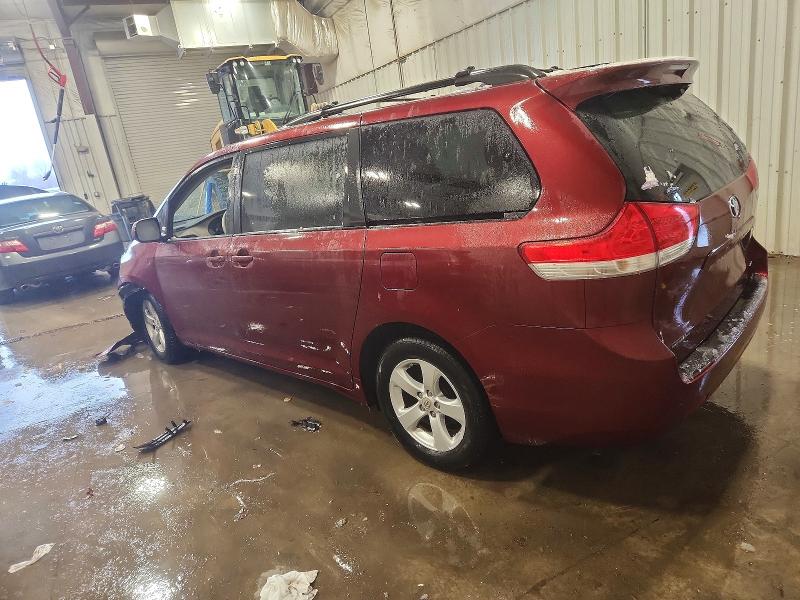 Photo 2 from auction – 2012 TOYOTA SIENNA LE with VIN 5TDKK3DC1CS222931