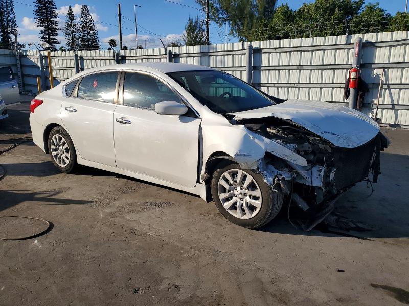 Photo 4 from auction – 2016 NISSAN ALTIMA 2.5 with VIN 1N4AL3AP6GN320516
