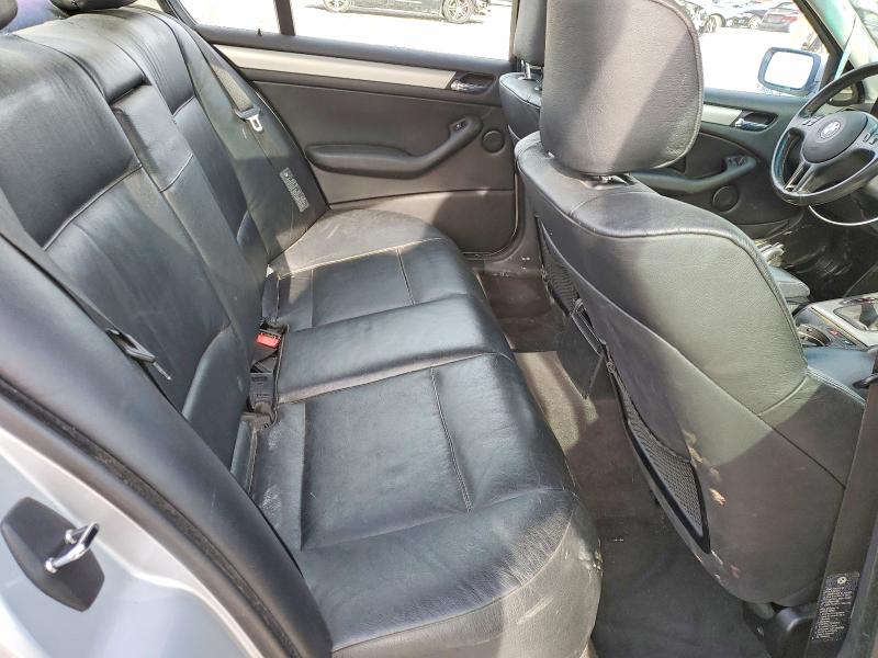 Photo 10 from auction – 2002 BMW 330 with VIN WBAEV53492KM02168