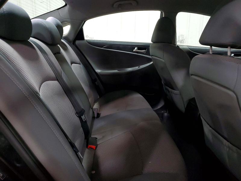 Photo 10 from auction – 2014 HYUNDAI SONATA GLS with VIN 5NPEB4AC4EH821225