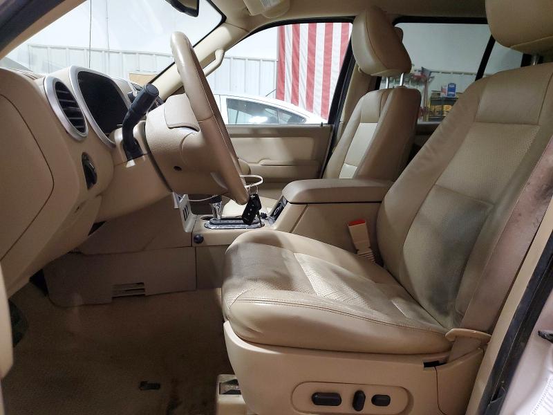 Photo 7 from auction – 2010 MERCURY MOUNTAINEE with VIN 4M2EN4HEXAUJ02652