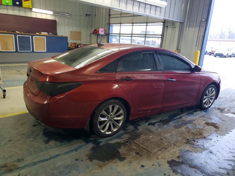 Photo 3 from auction – 2013 HYUNDAI SONATA SE with VIN 5NPEC4AC4DH684427