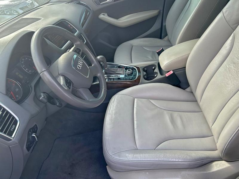 Photo 13 from auction – 2011 AUDI Q5 PREMIUM with VIN WA1LFAFP8BA038685