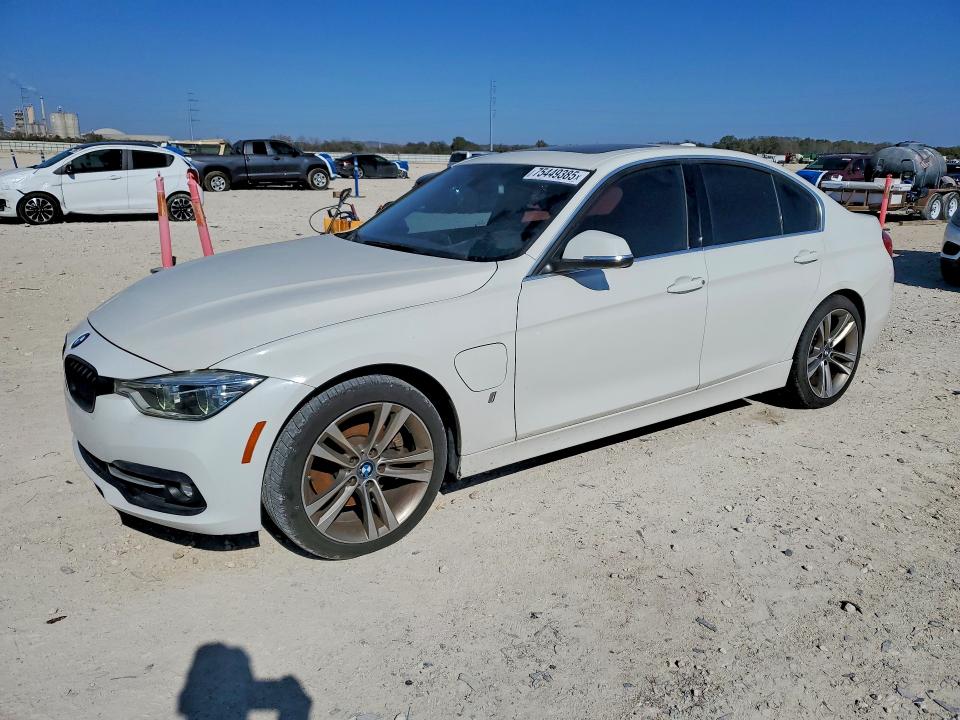 BMW 330E 2018 with VIN WBA8E1C55JA159669 - Photo from auction