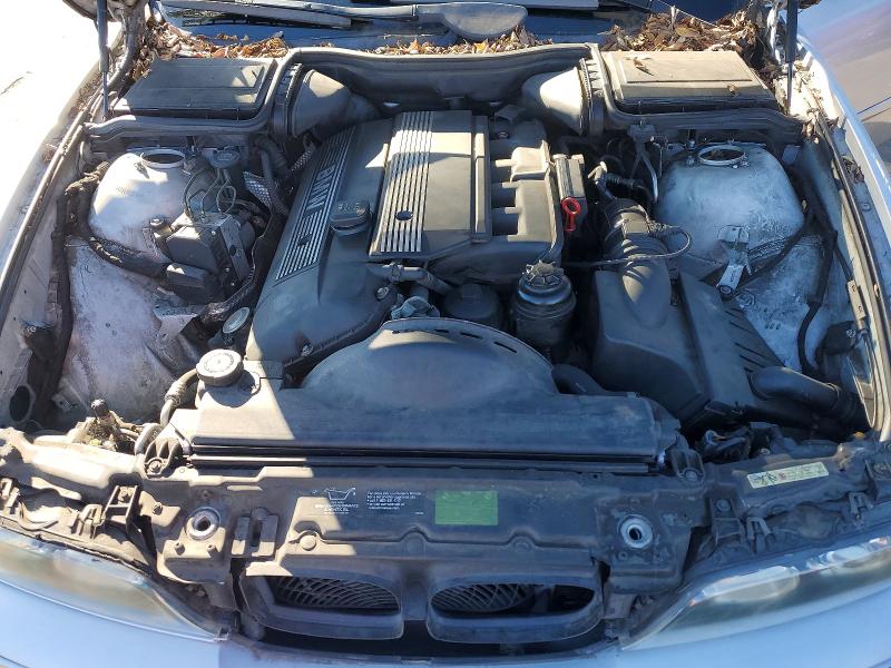 Photo 11 from auction – 2003 BMW 530 I AUTO with VIN WBADT63433CK42436
