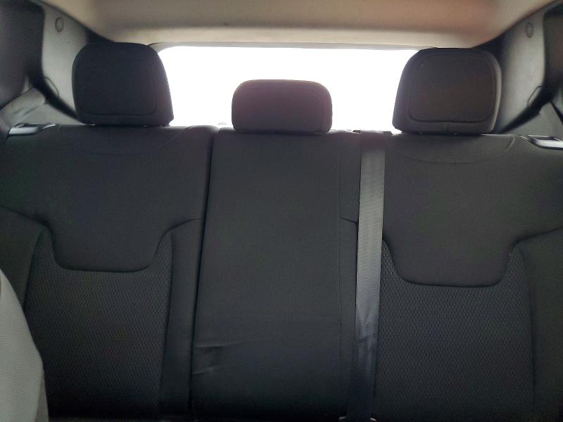 Photo 10 from auction – 2018 JEEP RENEGADE with VIN ZACCJABB2JPH61140