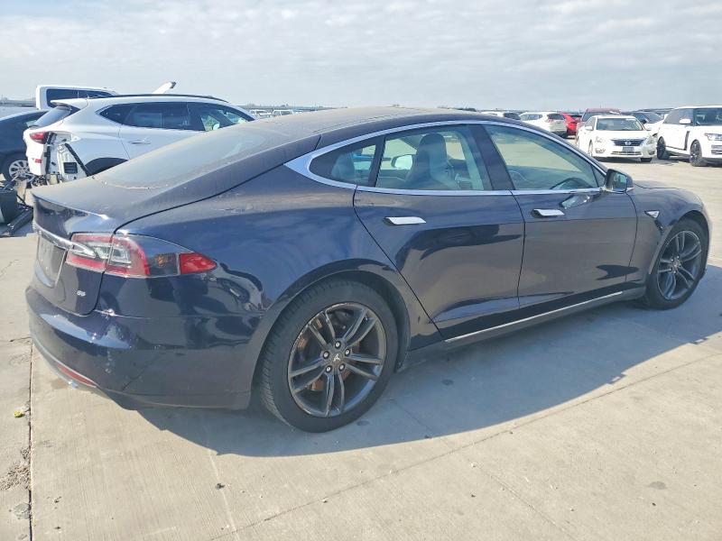 Photo 3 from auction – 2014 TESLA MODEL S with VIN 5YJSA1H16EFP60192