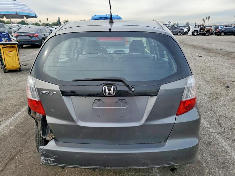 Photo 6 from auction – 2013 HONDA FIT with VIN JHMGE8H35DC078919