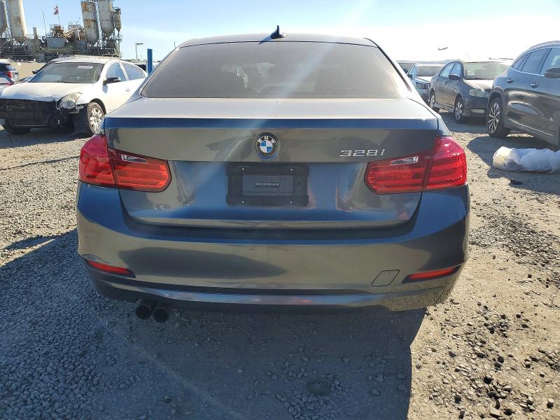 Photo 6 from auction – 2012 BMW 328 I with VIN WBA3A5G56CNP15555