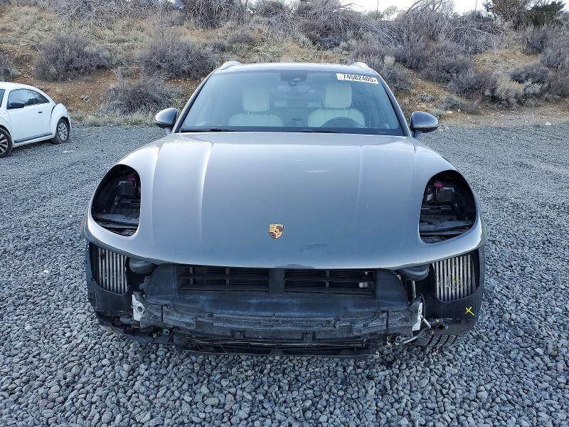 Photo 5 from auction – 2017 PORSCHE MACAN GTS with VIN WP1AG2A57HLB56308
