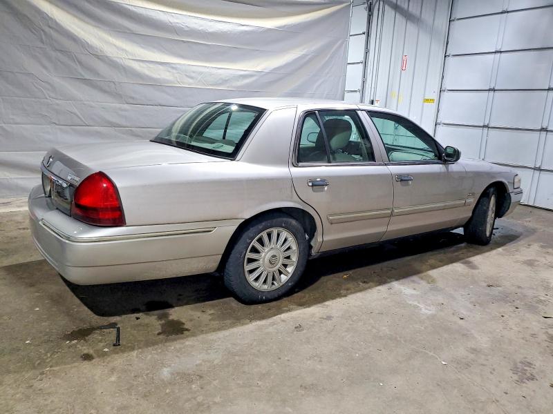 Photo 3 from auction – 2011 MERCURY GRAND MARQ with VIN 2MEBM7FV4BX608745
