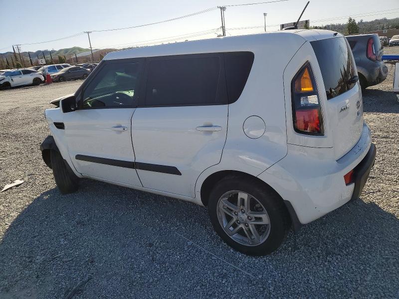 Снимка 2 от търг – 2011 KIA SOUL + с VIN KNDJT2A22B7330028