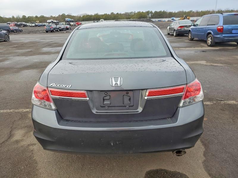 Photo 6 from auction – 2012 HONDA ACCORD with VIN 1HGCP2F75CA074572