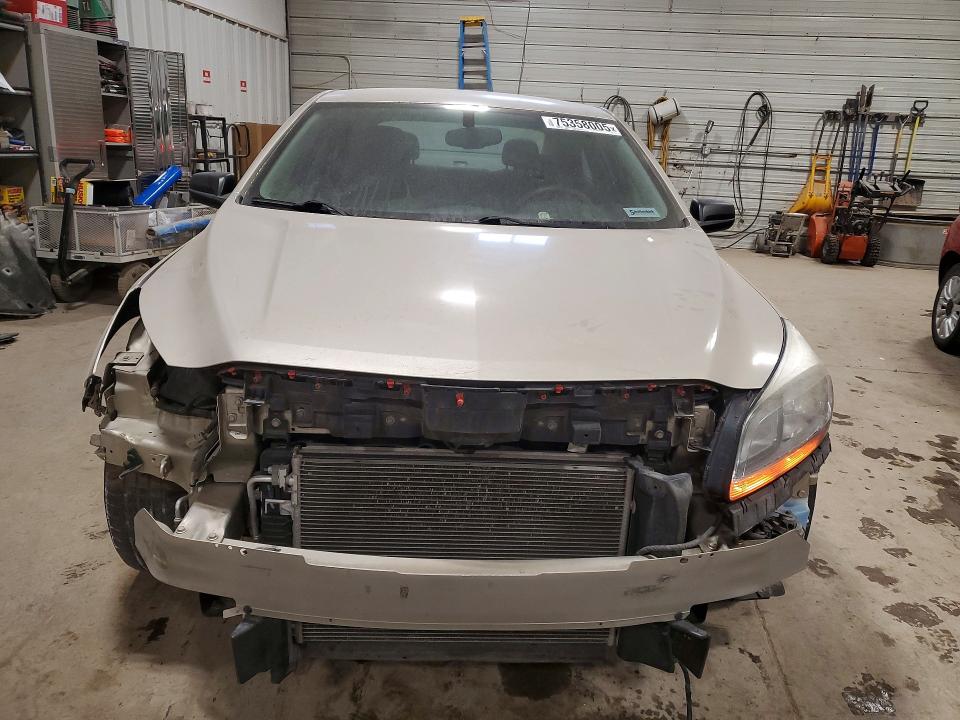 Photo 5 from auction – 2013 CHEVROLET MALIBU LS with VIN 1G11B5SA4DF252217