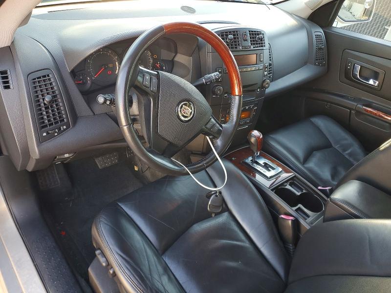 صورة رقم 8 من المزاد - 2004 CADILLAC SRX مع VIN 1GYDE637240118002