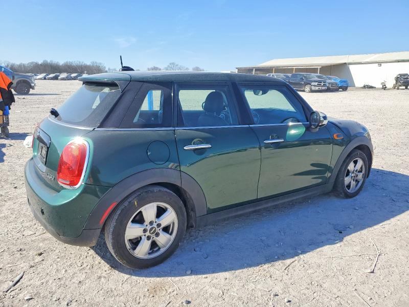Photo 3 from auction – 2016 MINI COOPER with VIN WMWXU1C50G2D11359
