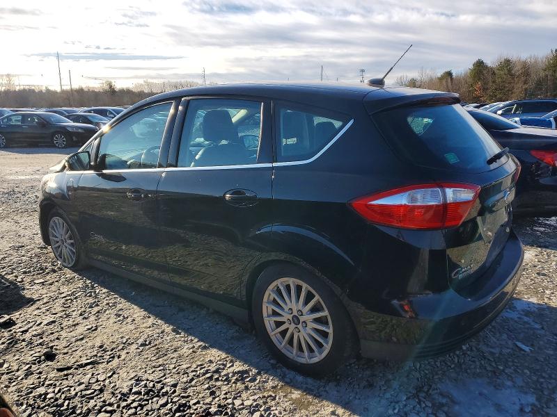 Photo 2 from auction – 2016 FORD C-MAX with VIN 1FADP5CU8GL104467