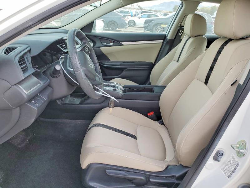 Photo 7 from auction – 2017 HONDA CIVIC LX with VIN 2HGFC2F56HH537349