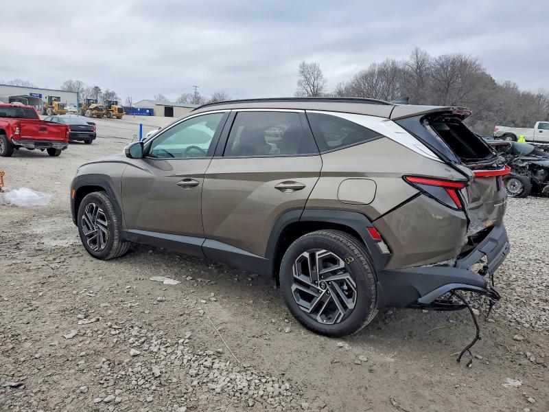 Photo 2 from auction – 2025 HYUNDAI TUCSON LIM with VIN KM8JEDD19SU394945