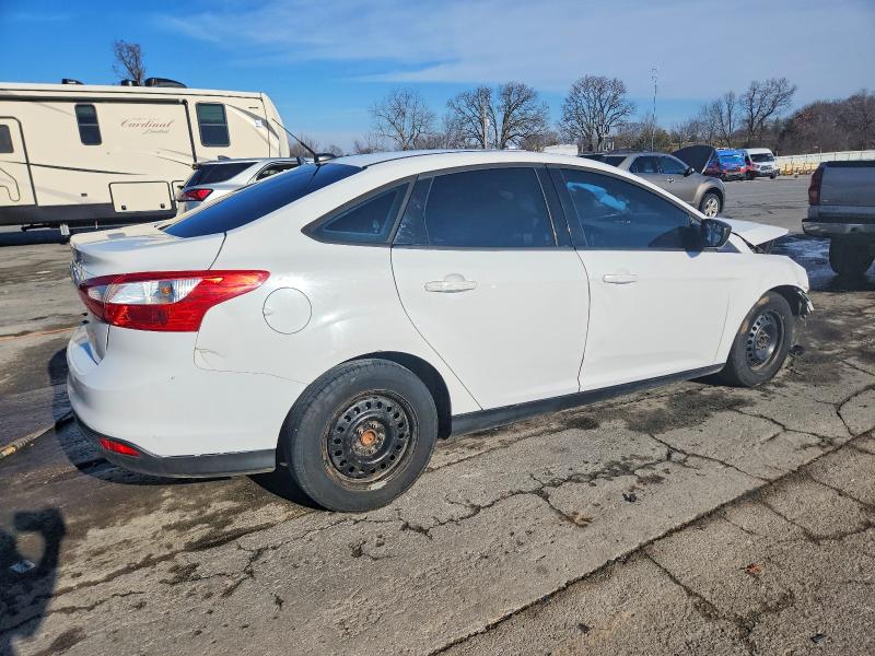 Photo 3 from auction – 2012 FORD FOCUS S with VIN 1FAHP3E2XCL416060
