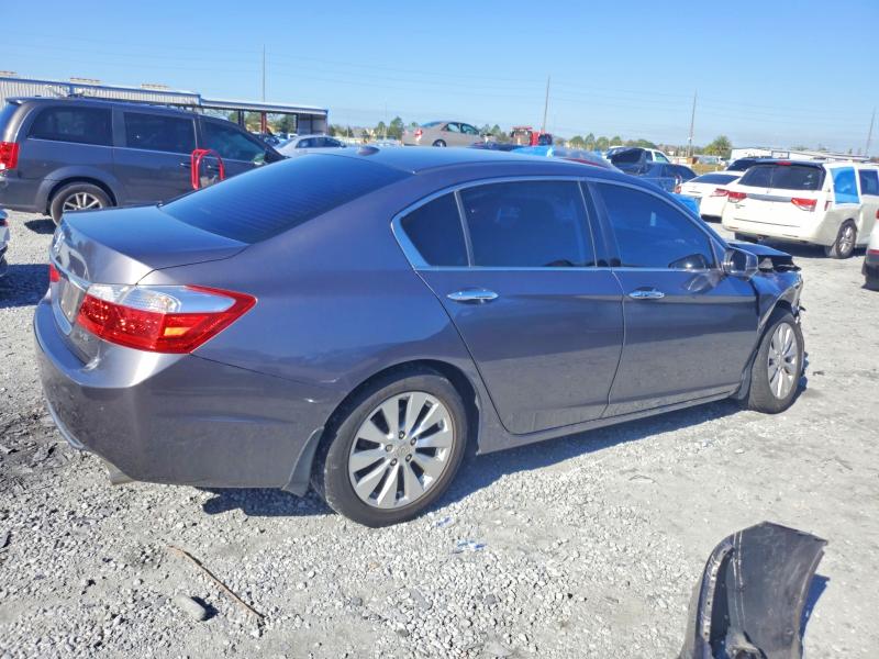 Photo 3 from auction – 2015 HONDA ACCORD EXL with VIN 1HGCR3F80FA020285