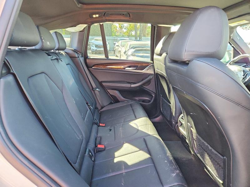 Photo 11 from auction – 2021 BMW X3 SDRIVE3 with VIN 5UXTY3C06M9F61213