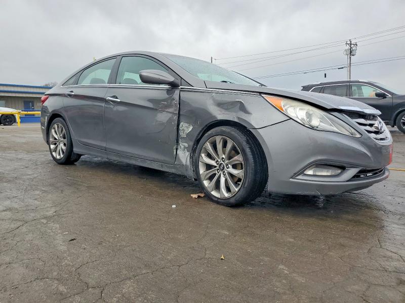 Photo 4 from auction – 2013 HYUNDAI SONATA with VIN 5NPEC4AC8DH774809