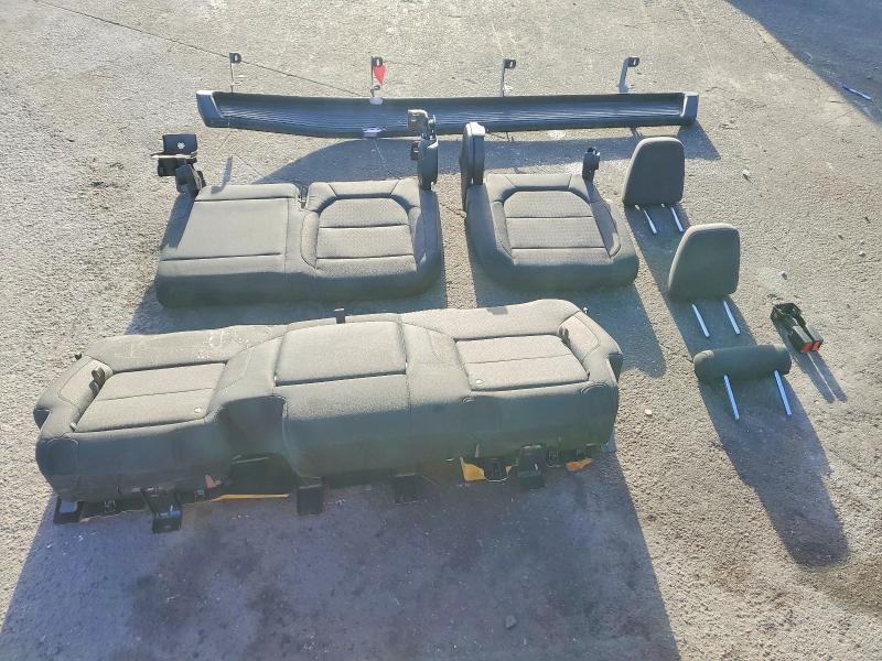 Photo 12 from auction – 2020 CHEVROLET SILVERADO with VIN 3GCPWDED9LG178019